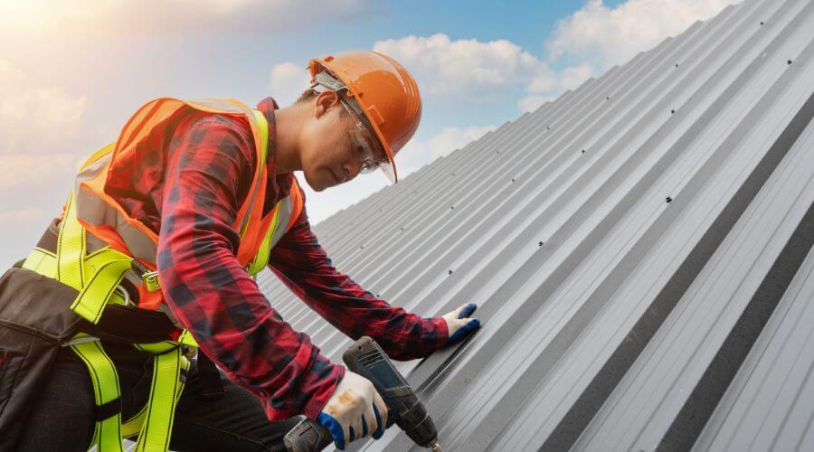 GAF certified roofer in Owensville, IN